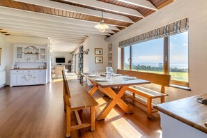 Dining - 3 Bed in Mynytho (oc-caecer) (Mynytho)