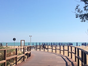 Beach - VILLA DOGI SOUTH - A2 6+0 - B5010B (Bibione)