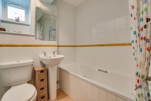 Hair dryer, towels - 2 Bed in Aldeburgh (oc-7cc) (Aldeburgh)
