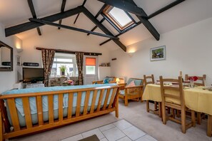 Interior - 1 Bed in Llanbedrog (oc-camell) (Llanbedrog)