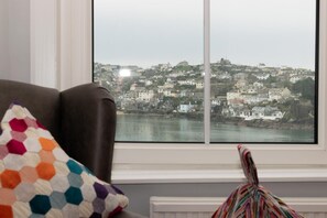 Interior - 3 Bed in Fowey (oc-p00803) (Fowey)