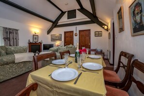 Dining - 3 Bed in Llanbedrog (oc-thecll) (Llanbedrog)