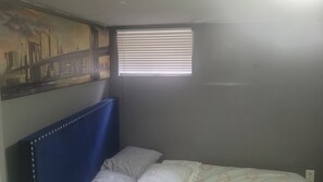 واي فاي وملاءات أسرّة