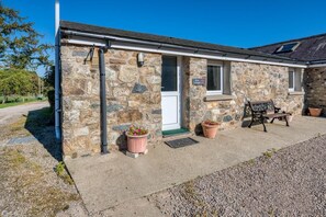Exterior - 3 Bed in Llanbedrog (oc-rosell) (Llanbedrog)