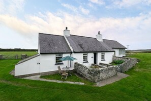 Exterior - 3 Bed in Y Fali (oc-bow70) (Valley)