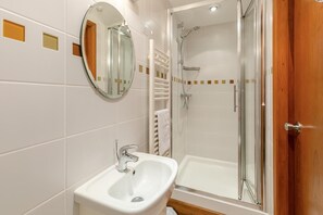 Towels - 2 Bed in St Ives (oc-gmn19) (Carbis Bay)