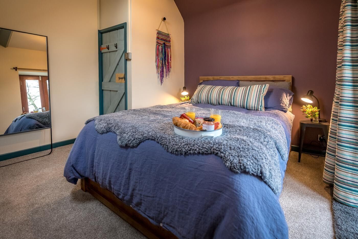 Fer et planche à repasser, Wi-Fi gratuit, draps fournis