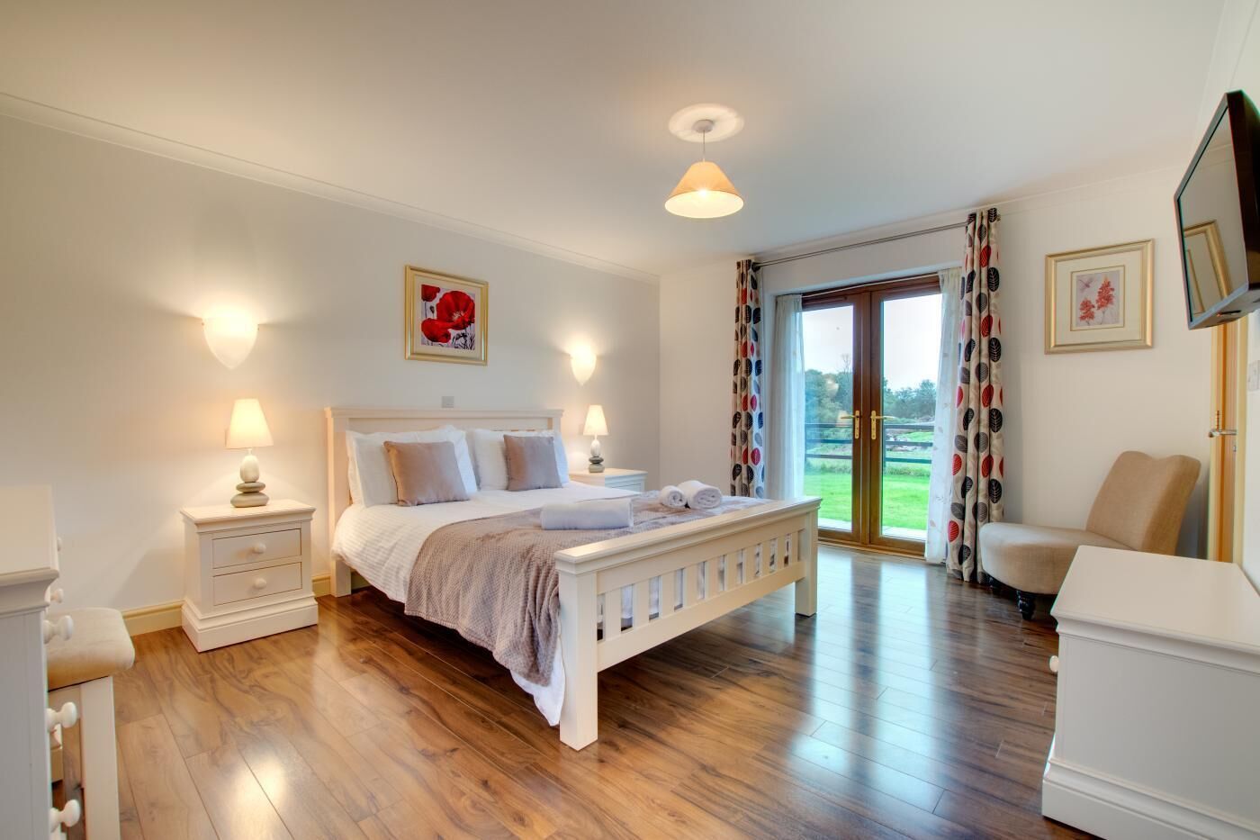 Strykejern/-brett, wi-fi (inkludert) og sengetøy