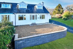 Exterior - 4 Bed in Llanbedrog (oc-mgwyn) (Llanbedrog)