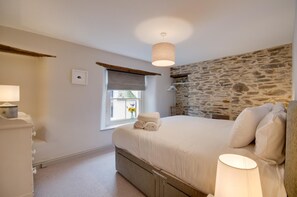3 bedrooms, iron/ironing board, free WiFi, bed sheets - 3 Bed in Fowey (oc-p00871) (Fowey)