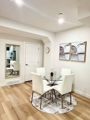 تناول الطعام