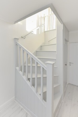 Interior - 2 Bed in Llanbedrog (oc-glynma) (Llanbedrog)