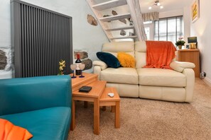 TV - 2 Bed in Nefyn (oc-tynixs) (Nefyn)