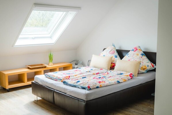 1 Schlafzimmer, WLAN, Bettwäsche