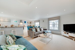 TV - 2 Bed in Fowey (oc-pont) (Fowey)