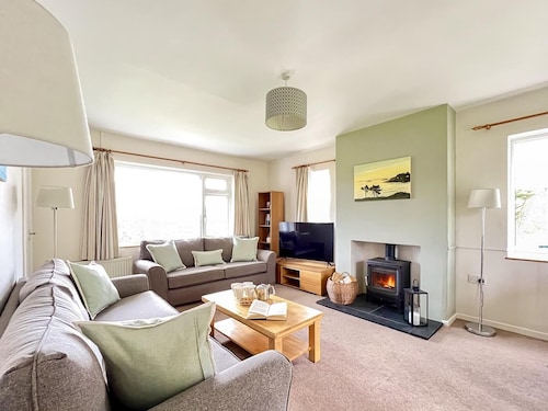 4 Bed in Llanbedrog (oc-gwynty)