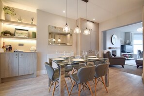 Dining - 3 Bed in Pwllheli (oc-sealig) (Pwllheli)