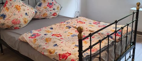 2 habitaciones, wifi y ropa de cama