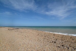 Beach - 2 Bed in Deal (oc-cc0163) (Kingsdown)