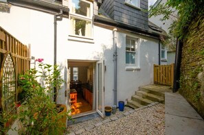 Exterior detail - 4 Bed in Fowey (oc-nend) (Fowey)