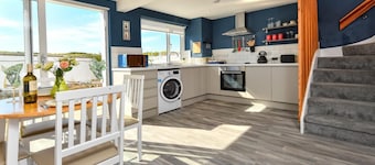 1 Bed in Pwllheli (oc-7marin)