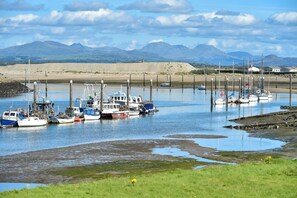 Marina - 1 Bed in Pwllheli (oc-7marin) (Pwllheli)