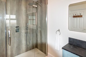 Towels - 3 Bed in Aldeburgh (oc-9king) (Aldeburgh)