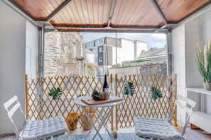 Outdoor dining - 1 Bed in Looe (oc-terry) (Looe)