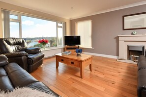 TV - 5 Bed in Abersoch (oc-colalt) (Abersoch)