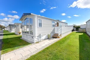 Exterior - 3 Bed in Llanbedrog (oc-17crug) (Llanbedrog)