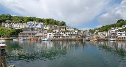 1 Bed in West Looe (oc-1west)