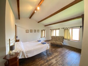 مكواة/لوح كي وخدمة الإنترنت