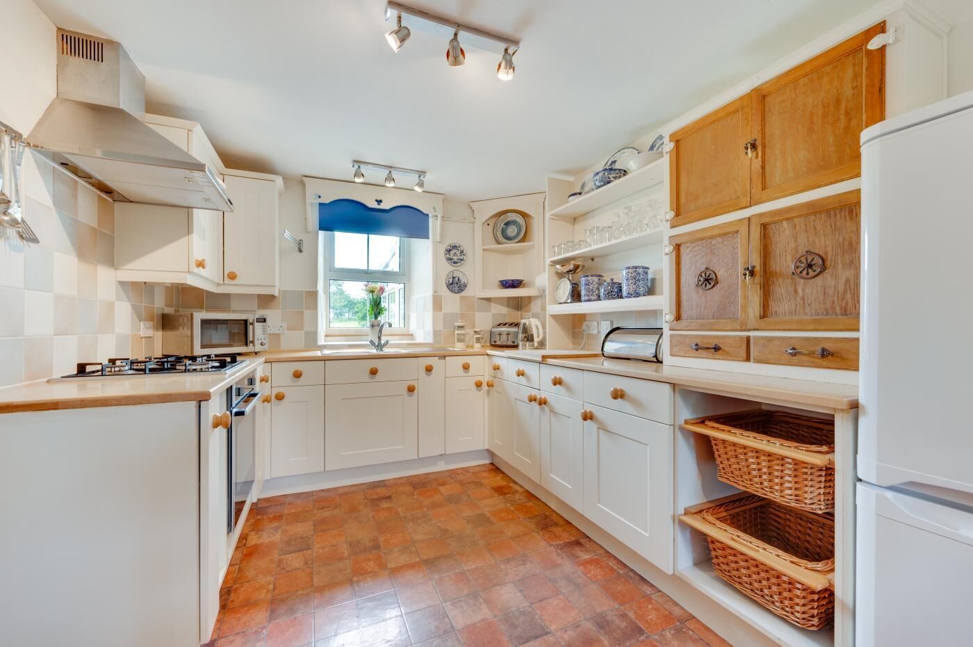 Microwave, oven, dishwasher, highchair