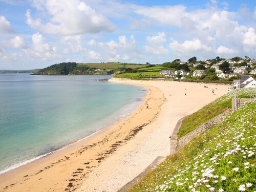 1 Bed in Falmouth (oc-apart5)