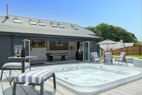 4 Bed in Horningtops (oc-northt)