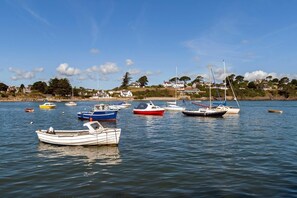Marina - 1 Bed in Abersoch (oc-thepod) (Abersoch)