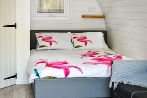 Strykejern/-brett og sengetøy