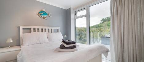 Strykejern/-brett, wi-fi (inkludert) og sengetøy