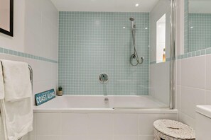 Hair dryer, towels - 1 Bed in Fowey (oc-saila) (Fowey)