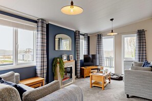 Living area - 2 Bed in Lanteglos (oc-p27222) (Bodinnick)