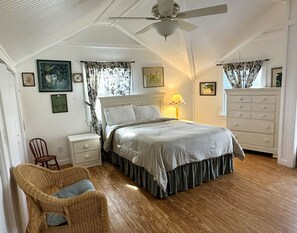 Internet, bed sheets - DC53: K&K's On a Quiet Lane in the Heart of the Village (Ocracoke)