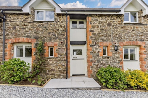 3 Bed in Thornbury (oc-k27560)