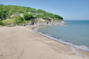 Beach - 3 Bed in Aberporth (oc-g27666) (Aberporth)
