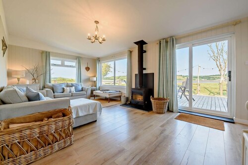 4 Bed in Llansteffan (oc-e27710)