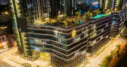 Luxury Residence at Lumière Riverside