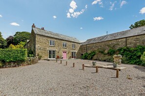 Exterior - 7 Bed in Liskeard (oc-t27805) (Menheniot)