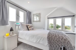 3 Schlafzimmer, kostenloses WLAN, Bettwäsche