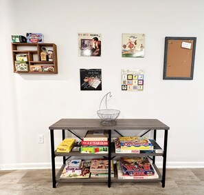 Games room - The Music House / 12 mi to Downtown Pensacola (Pensacola)