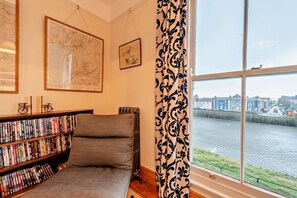 Interior - 3 Bed in Aberaeron (oc-b27954) (Aberaeron)