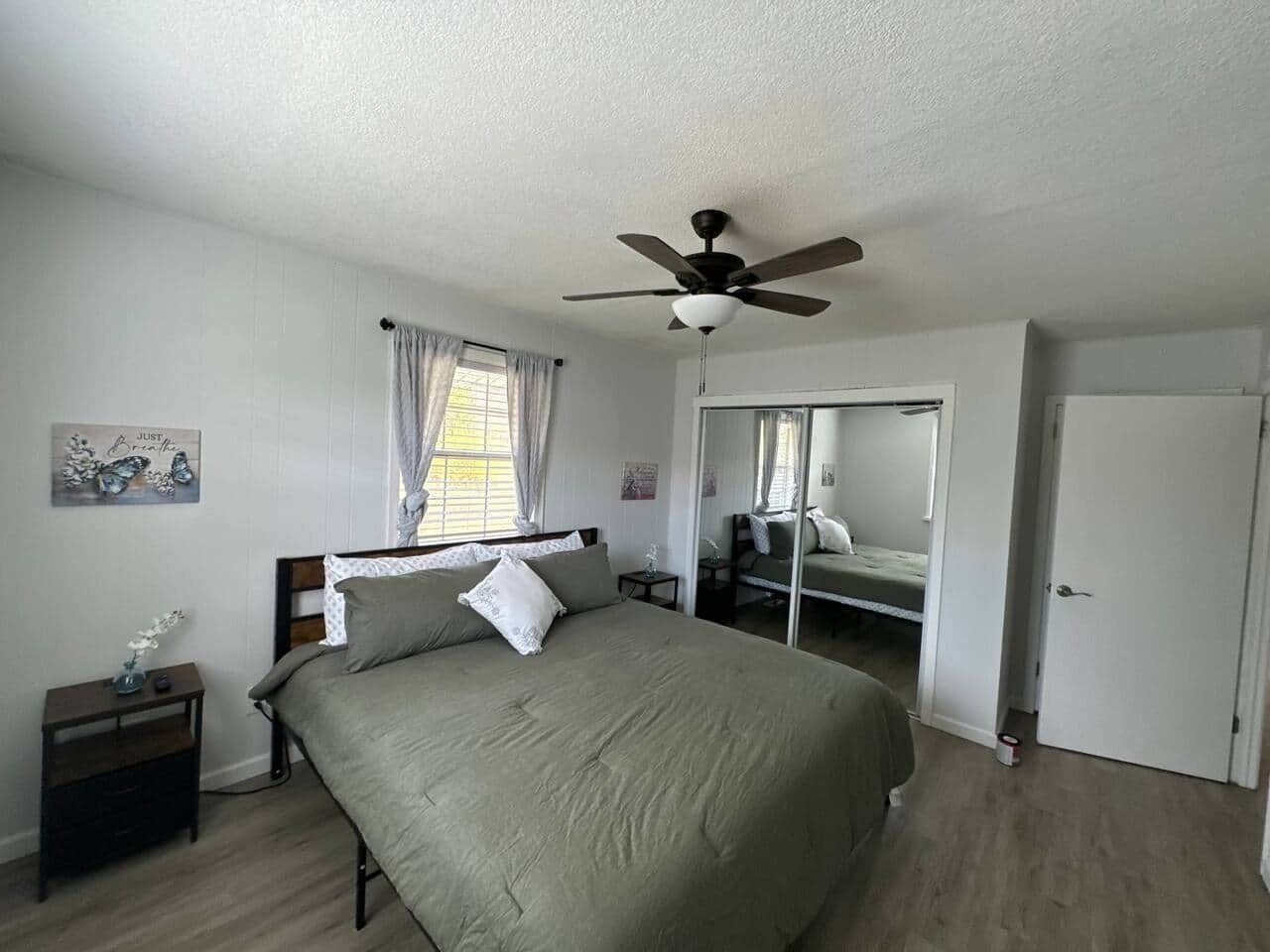 2 sovrum, strykjärn/strykbräda, wi-fi och sängkläder